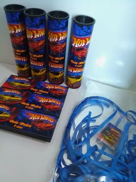 Kit Domino e Pega Varetas Tema Hot Wheels