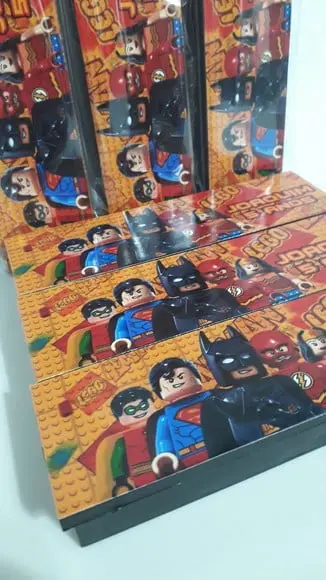 Kit Domino Tema Lego Herois