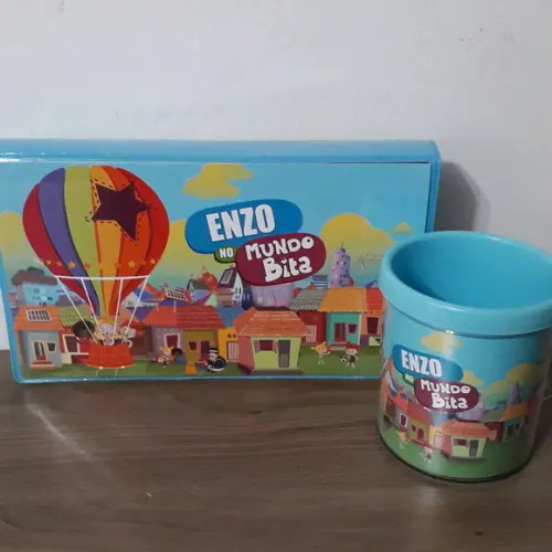 Kit Estojo de Pintura de 46 Peças + Caneca Mundo Bita