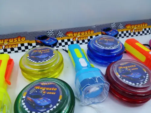 Kit Ioiô + Lanterna Tema Hot Wheels