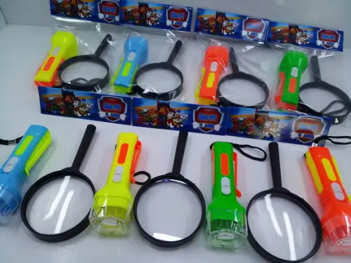 Kit Lanterna e Lupa Tema Patrulha Canina