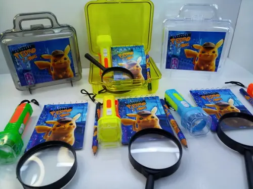 Kit Maletinha Acrílica + Bloquinho + Mini + Lanterna + Lupa