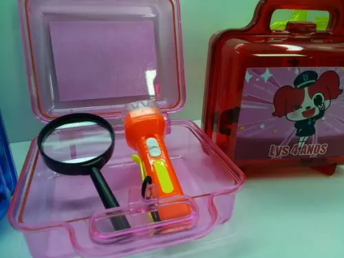 Kit Maletinha Acrílica + Lupa + Lanterna Detetive Labrador