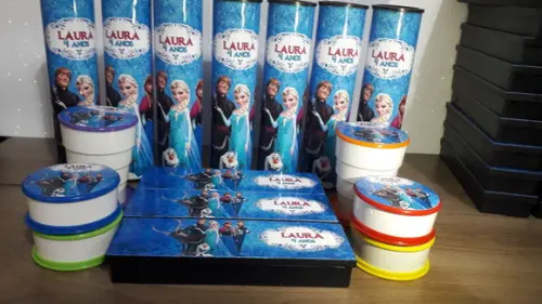 Kit Pega Varetas + Domino + Copo Retratil Frozen