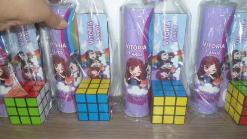 Kit Pega Varetas + Dominó + Cubo Mágico Julia Minegirl