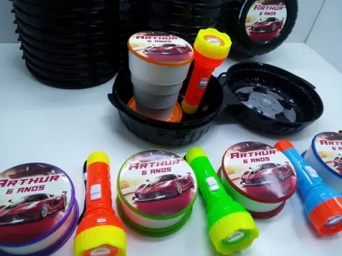 Kit Pote Roda + Copo Retratil + Lanterna Tema Ferrari