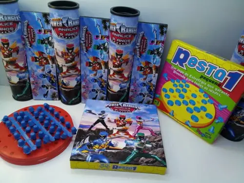 Kit Resta 1 + Domino + Pega Vareta Tema Power Rangers