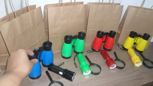 Kit Sacolinha + Binoculo + Lanterna + Lupa sem Personalizar