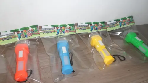 Lanterna Brinquedo Infantil Personalizada Qualquer Tema