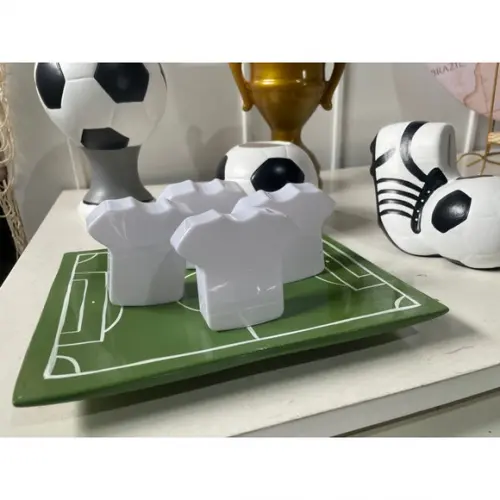 Mini Camisa de Futebol de Plastico Tipo Baleiro 8cm