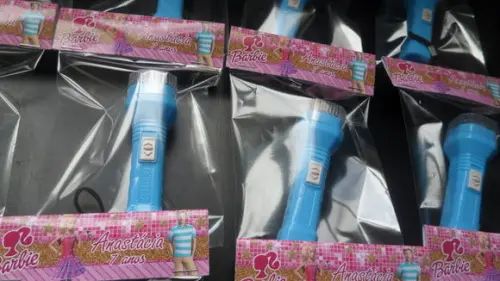 Mini Lanterna Personalizado com Tema Barbie e Ken