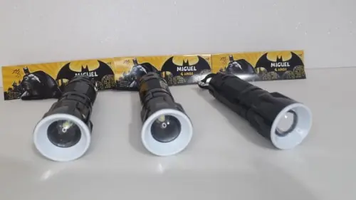 Mini Lanterna Personalizado com Tema Batman