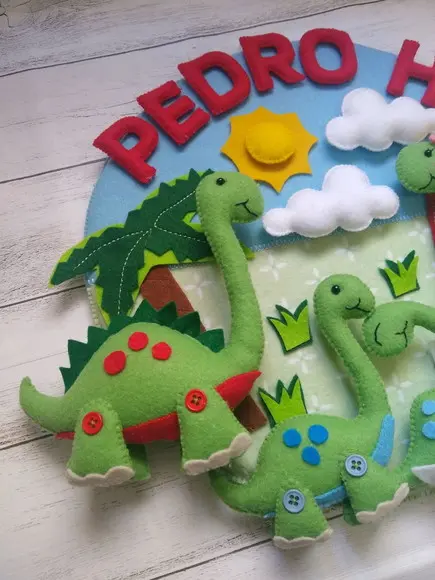 Enfeite Porta Maternidade Dino Baby