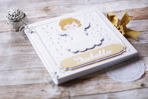 Livro de Assinaturas para Batizado com Detalhes Dourados | Scrapb