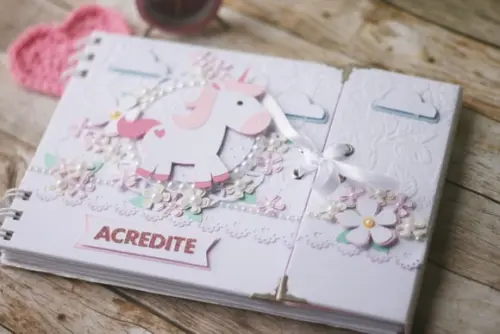 Livro de Assinaturas Unicórnios