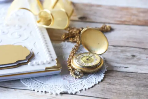 Livro de Assinaturas para Primeira Eucaristia ou Crisma | Scrapbo
