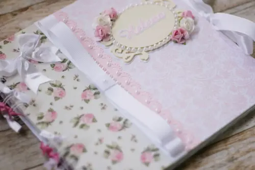 Livro do Bebê Floral em Scrapbook | Álbum Infantil Artesanal Personalizado