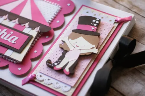 Livro de Assinaturas Circo Menina | Álbum Scrapbook Artesanal Pe