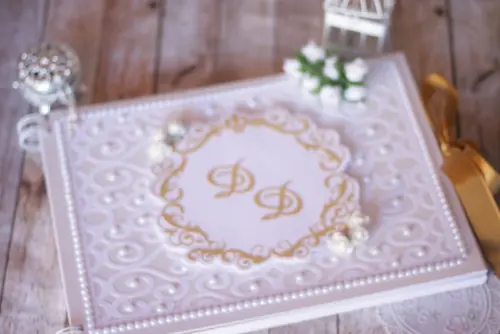 Livro de Mensagens para Casamento Branco e Dourado | Scrapbook Ar