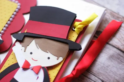 Livro de Assinaturas Circo em Scrapbook | Álbum Artesanal Person