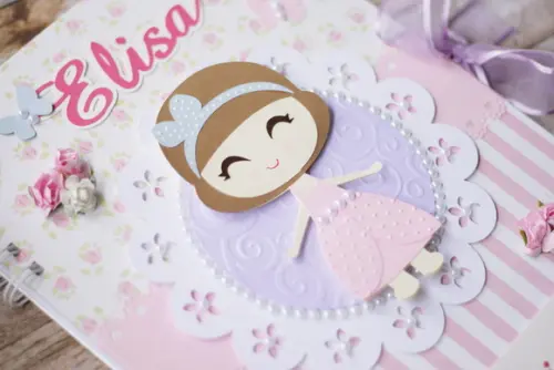 Livro de Assinaturas Boneca e Borboletas | Scrapbook Artesanal A4