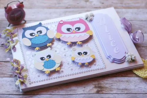 Livro de Assinaturas Corujinhas A4 Personalizado Scrapbook Capa Dura com Laço de Cetim | Álbum de Mensagens e Recordações Artesanal