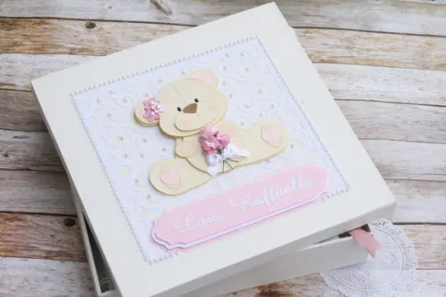 Kit Maternidade Personalizado Ursinha Floral com Livro do Bebê +