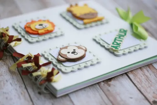 Livro de Assinaturas Bichinhos da Floresta ou Safari Personalizad