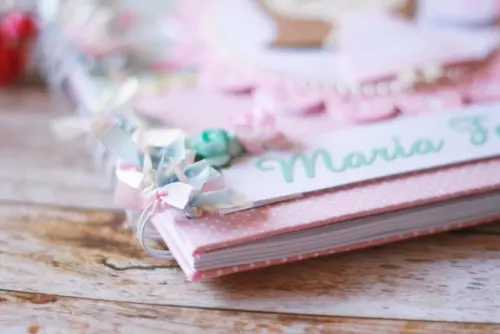 Livro de Assinaturas Princesa e Passarinho Personalizado 21x21 co