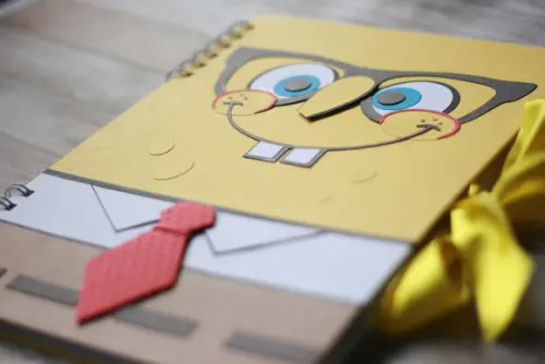 Livro de Assinaturas Bob Esponja Personalizado A4 Capa Dura Scrap
