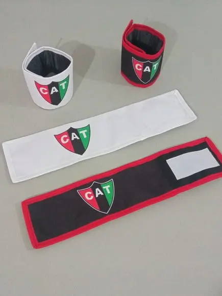 Braçadeira com logo