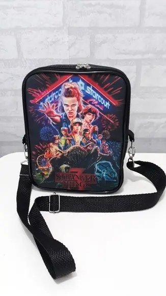 Lancheira Térmica Stranger Things