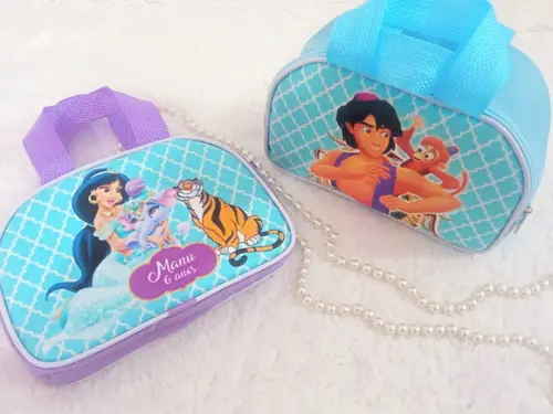 Bolsinha Jasmine e Aladdin