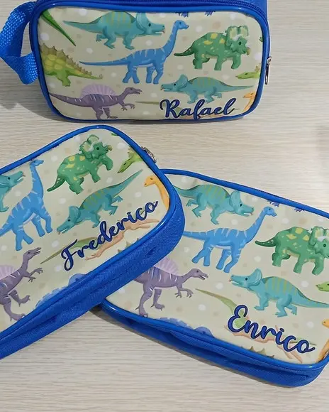 Necessaire Dinossauro