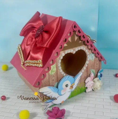 Caixa Casinha Coração Branca de Neve