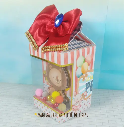 Caixa Milk Vitrine com Shaker Circo