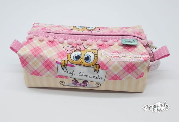 Estojo Box Personalizado com Pompom