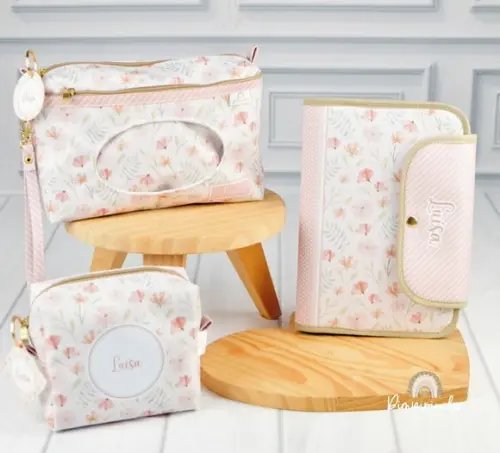 Porta Cadernetas + Porta Fraldas + Necessaire P