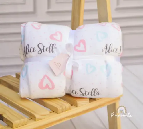 Mantinha Personalizada Baby Dupla Face - Corações