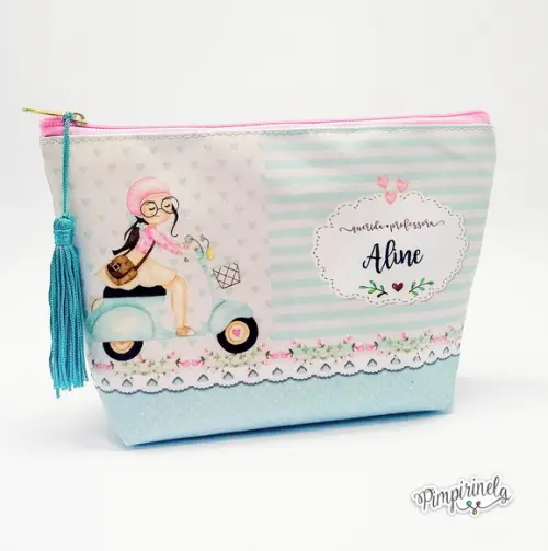 Necessaire dia do Professores