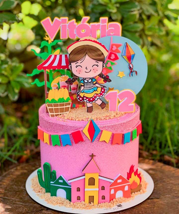 Arquivo de Corte Topo de Bolo Festa Junina  Menina