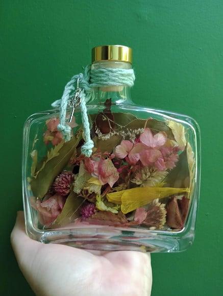 Garrafa Decorativa 350ml com Flores Secas Naturais