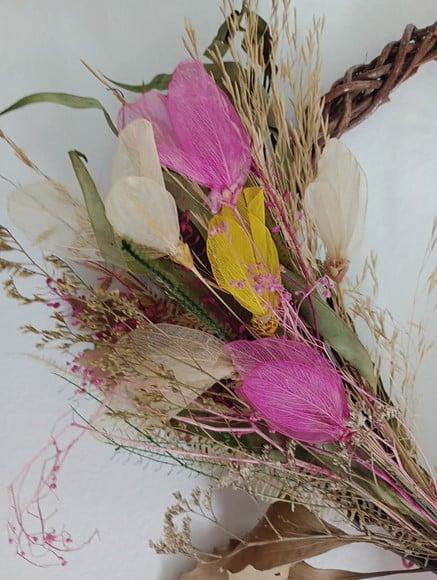 Guirlanda Coração com Flores Secas