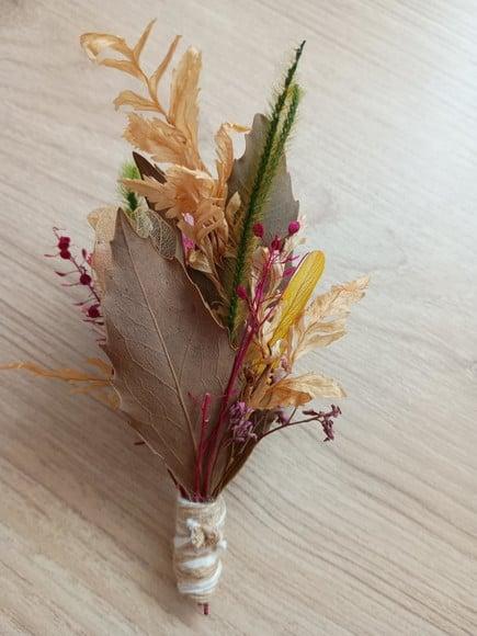 Mini Buquê de Flores Secas com Libélulas Artesanal