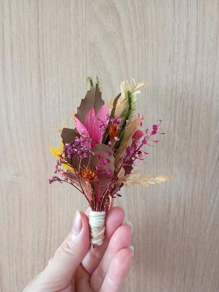 Mini Buquê de Flores Secas com Libélulas Artesanal