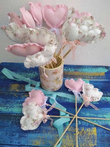 Coração em Tecido no Palito | Lembrancinha Artesanal