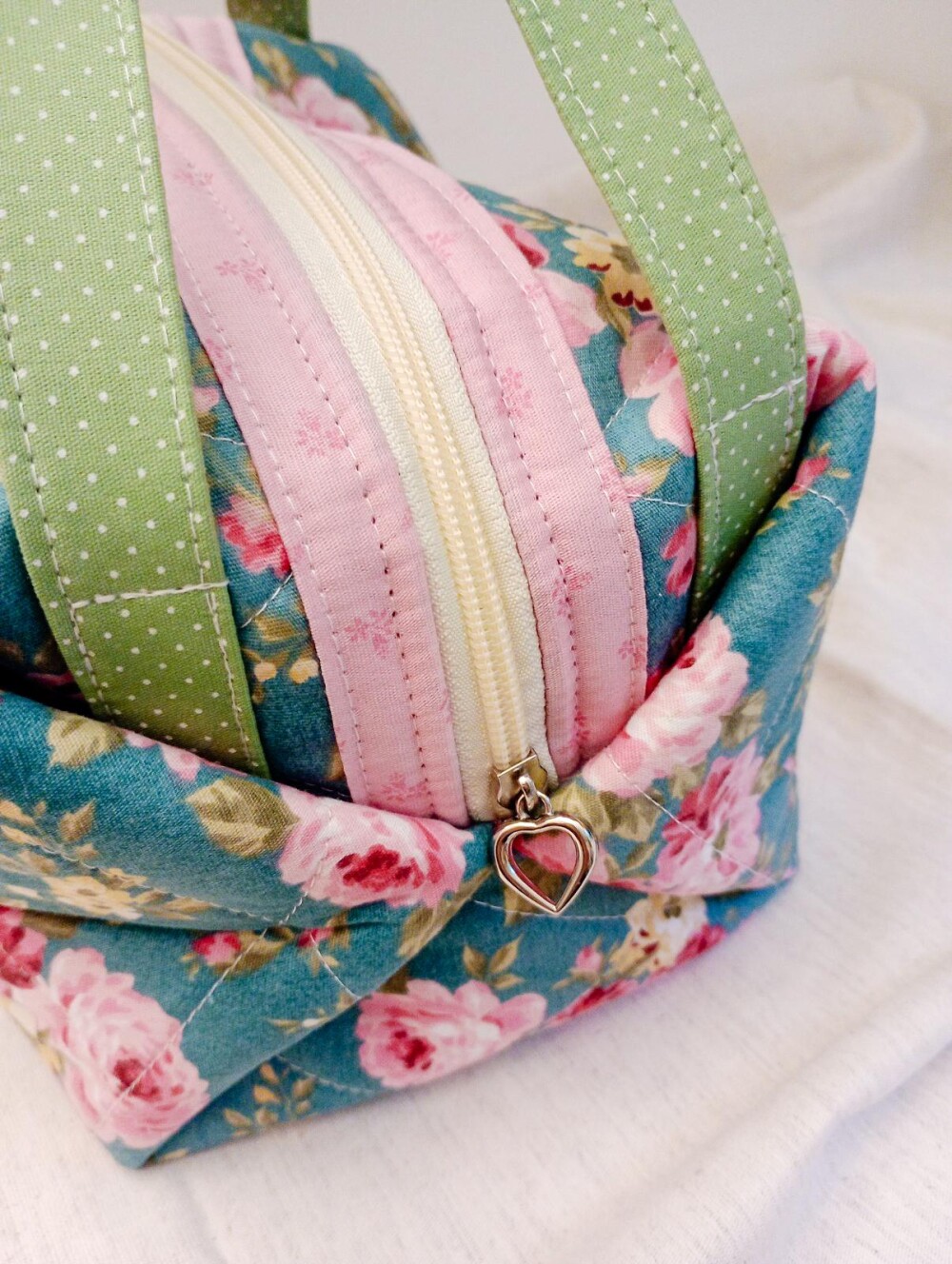 Necessaire Box G