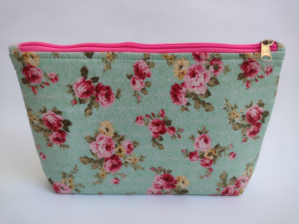 Necessaire tecido