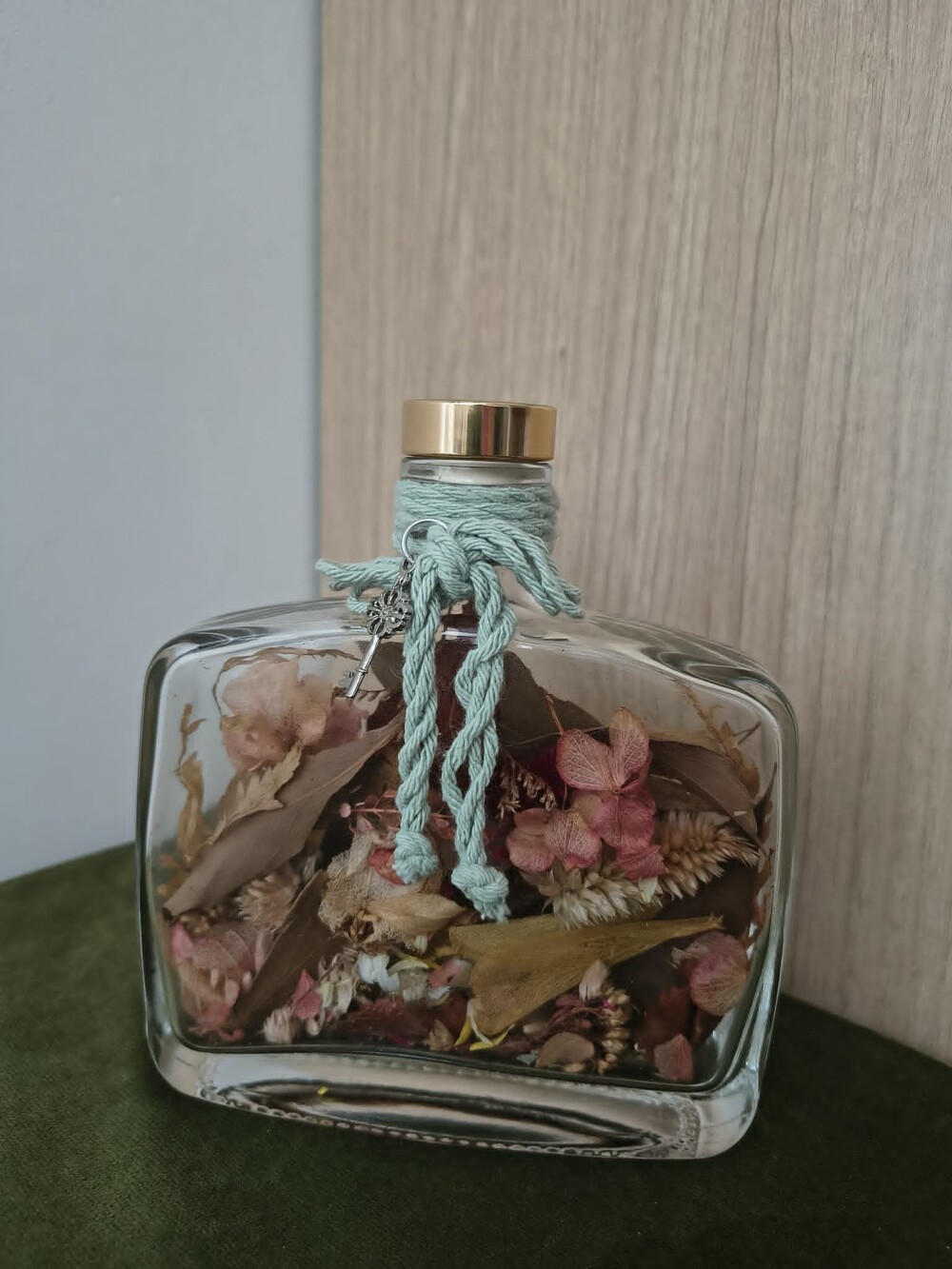 Garrafa Decorativa 350ml com Flores Secas Naturais