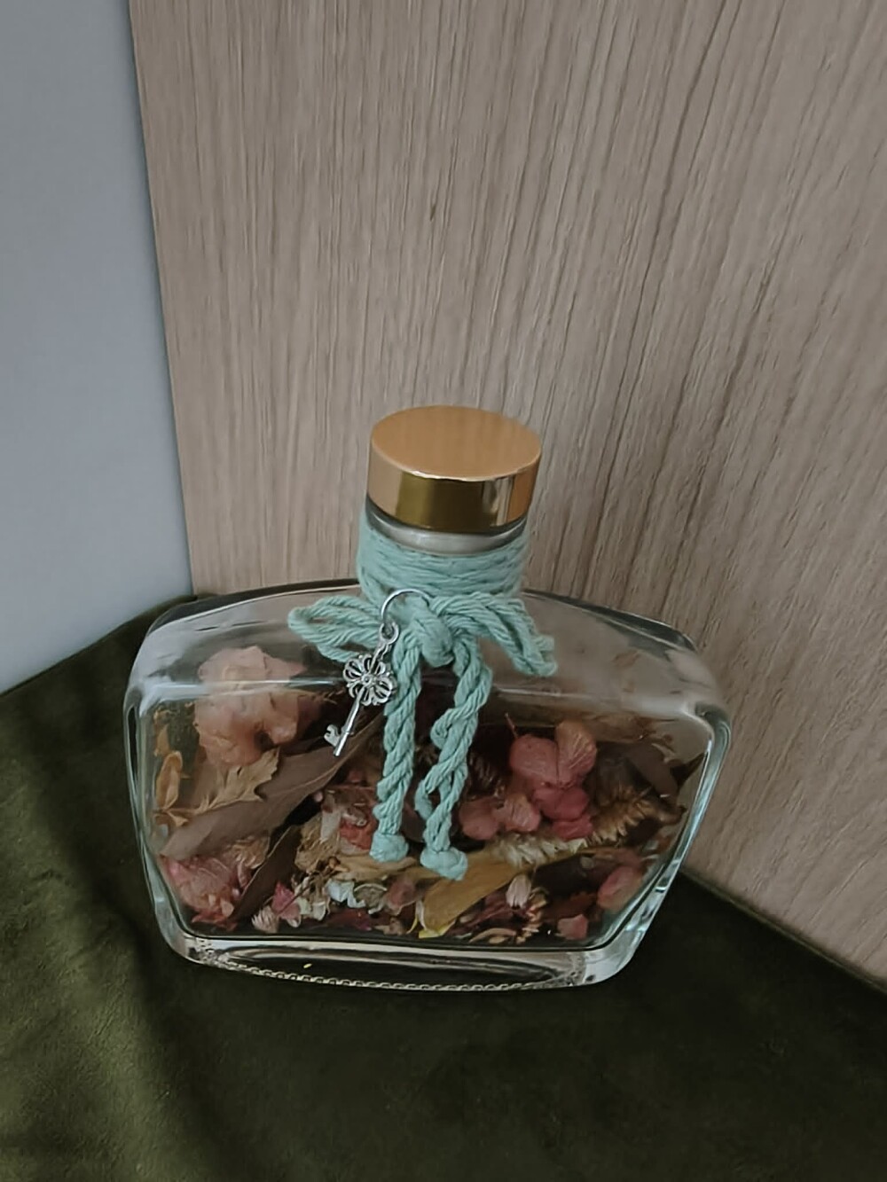 Garrafa Decorativa 350ml com Flores Secas Naturais